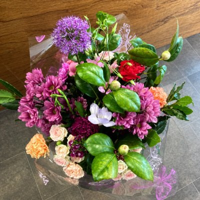Rainbow radiance - Handtied in mixed colours