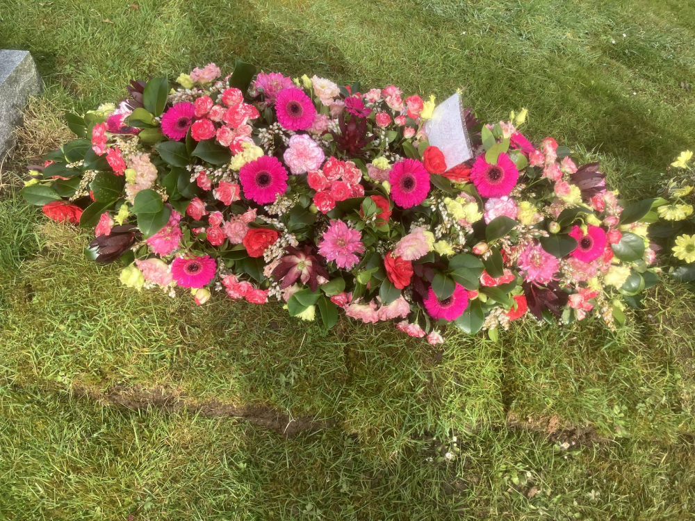 Pink Remembrance Spray